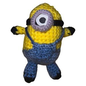 Despicable Me Hand Made Crochet Mini Minion Plush Stuffed Toy